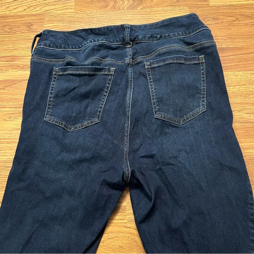 torrid Dark Blue High-Rise Feel The Fit Super Soft Casual 5 Pocket Jeggings - Picture 12 of 12